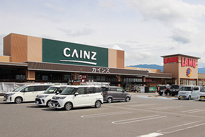 ラ・ムー、カインズ 太子店