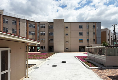 生野未来学園