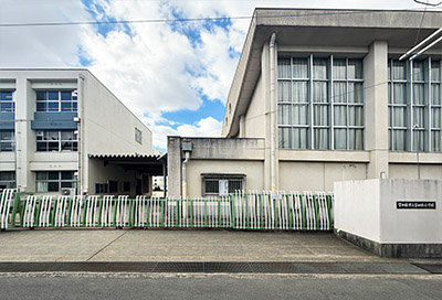 富田林市立富田林小学校